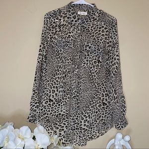 TWO BY VINCE CAMUTO Animal Print Button Down Shirt